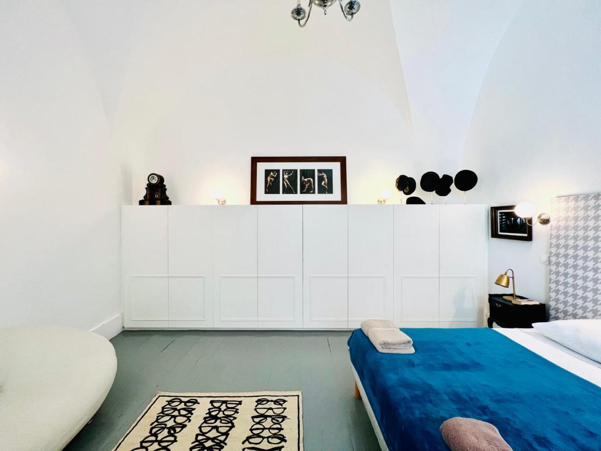 Courbet'S Bachelor Pad Leilighet Montpellier Eksteriør bilde